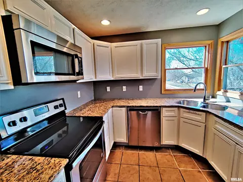 515 E Fast Ave, Mackinaw, IL 61755 photo 24