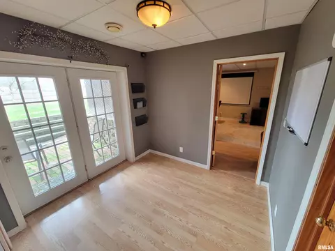 212 N Shaft St, Eureka, IL 61530 photo 17