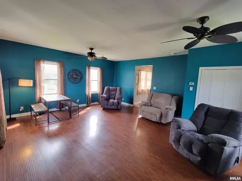 212 N Shaft St, Eureka, IL 61530 photo 11