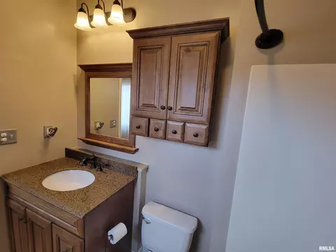 212 N Shaft St, Eureka, IL 61530 photo 26