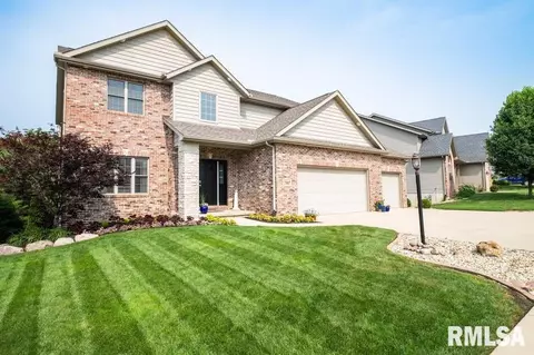 7007 N Ironwood Dr, Edwards, IL 61528