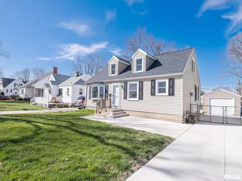 409 E Jackson St, Morton, IL 61550 photo 2