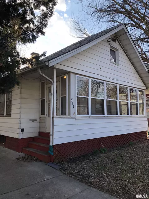 517 Mary St, Peoria, IL 61603