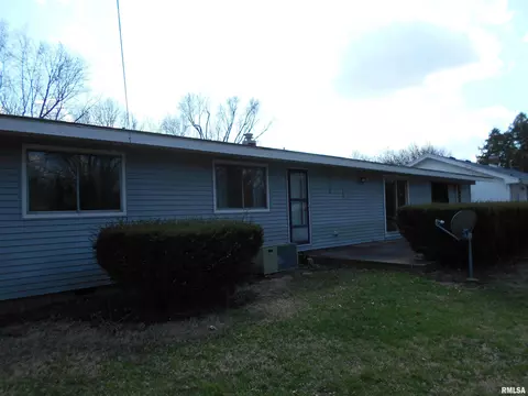 724 Madelyn Ave, Macomb, IL 61455 photo 14