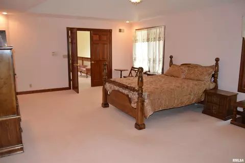 12710 N Georgetowne Rd, Dunlap, IL 61525 photo 18