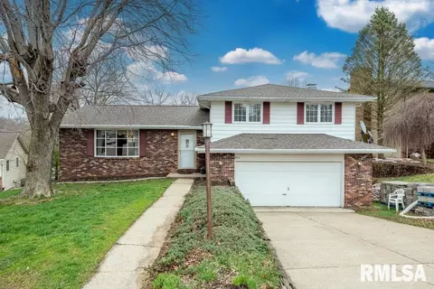 9511 W Whittingham Pt, Mapleton, IL 61547