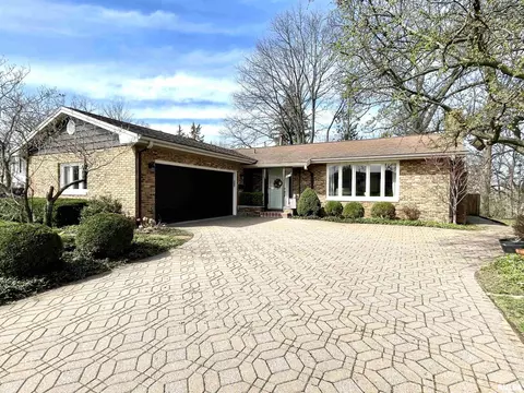4813 Glen Ct, Peoria, IL 61614