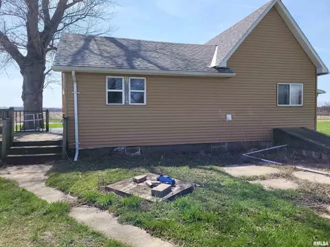 10766 E Cameron St, Cuba, IL 61427 photo 3