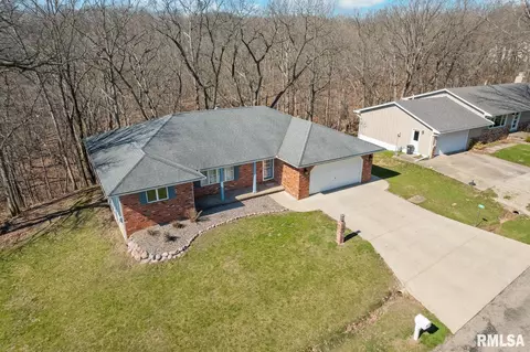 114 Apple Dr, Metamora, IL 61548 photo 37