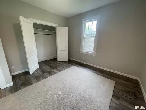 802 S Mcarthur St, Macomb, IL 61455 photo 8