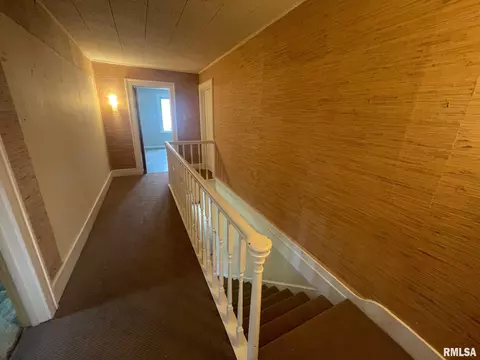802 S Mcarthur St, Macomb, IL 61455 photo 10