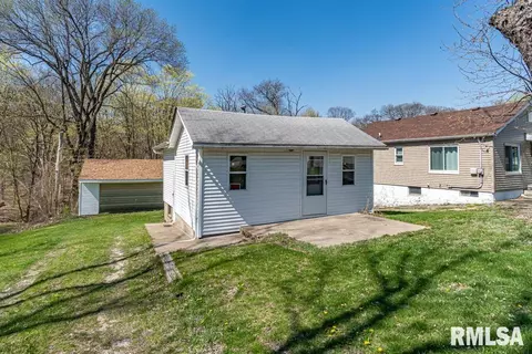 623 S Maxwell Ct, Peoria, IL 61604
