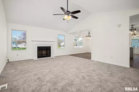 5809 W Brookmere St, Edwards, IL 61528 photo 7