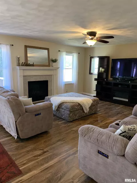 3908 S Wheatfield Way, Mapleton, IL 61547 photo 5