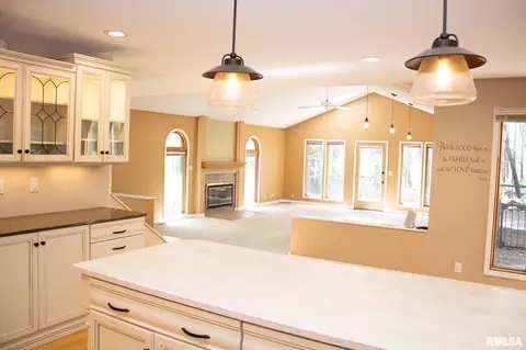 1980 Deer Meadows Rd, Secor, IL 61771 photo 26