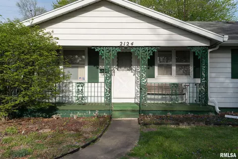 2124 Faringdon Rd, Springfield, IL 62702 photo 3