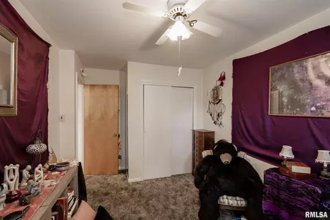 2124 Faringdon Rd, Springfield, IL 62702 photo 17