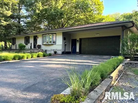 14736 E Natchez Pt, Canton, IL 61520