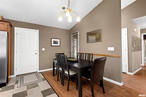 108 W Hillside Ct, Dunlap, IL 61525 photo 18
