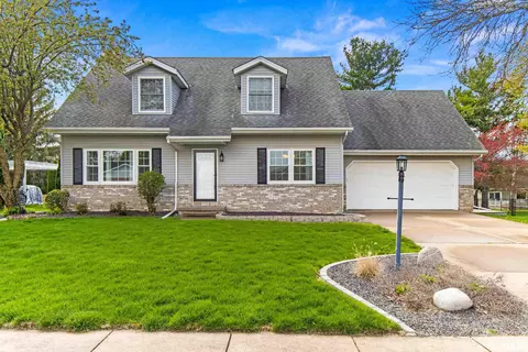 48 Oregon Ct, Morton, IL 61550