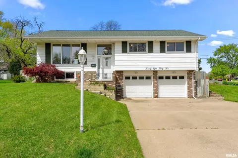 2835 N Lehman Rd, Peoria, IL 61604