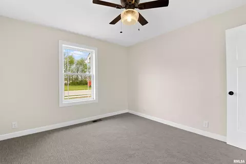 1844 White Tail Ln, Pekin, IL 61554 photo 18