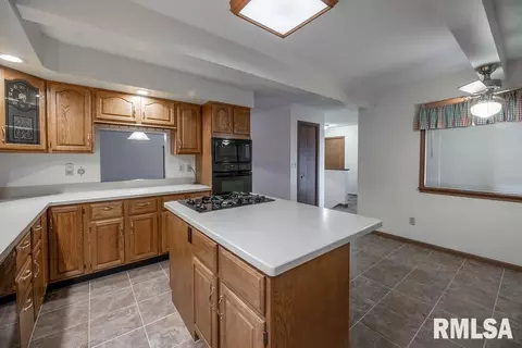 4327 S Banbury Cv, Mapleton, IL 61547 photo 16