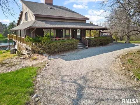1342 N Hickory Hills Rd, Germantown Hills, IL 61548