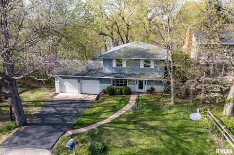 12105 N Old Hickory Grove Ln, Dunlap, IL 61525