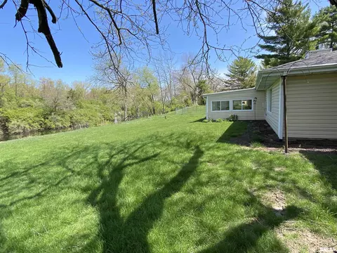 15780 E Cheyenne Dr, Cuba, IL 61427 photo 9