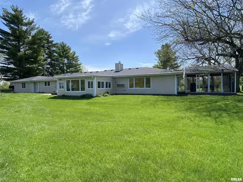 15780 E Cheyenne Dr, Cuba, IL 61427 photo 5