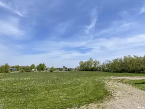 Zuercher Lane, Washington, IL 61571