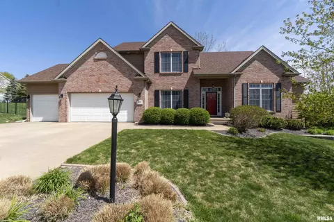4109 W Sandridge Ct, Peoria, IL 61615