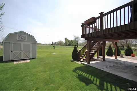 228 S Castle Dr, Dunlap, IL 61525 photo 7