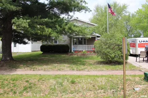 103 E 2nd St, East Galesburg, IL 61430