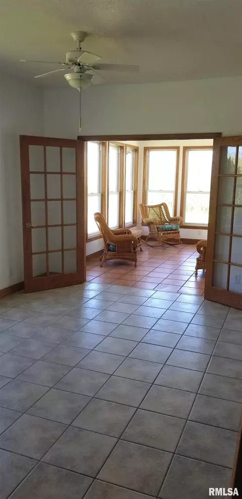3731 W Eagle Dr, Dunlap, IL 61525 photo 9