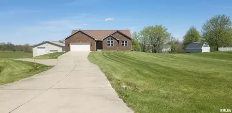 3731 W Eagle Dr, Dunlap, IL 61525 photo 2