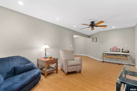 3601 Eagle Bnd, Pekin, IL 61554 photo 42