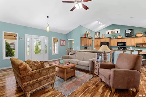 3601 Eagle Bnd, Pekin, IL 61554 photo 7
