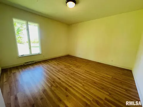 13077 E 900th St, Macomb, IL 61455 photo 11
