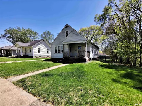 412 Pasadena Ave, Peoria, IL 61603 photo 3