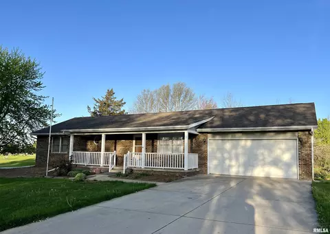 2000 Marshall Rd, Eureka, IL 61530