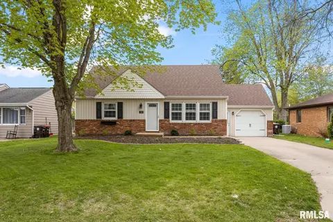500 E Polk St, Morton, IL 61550