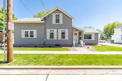 320 N 2nd Ave, Morton, IL 61550