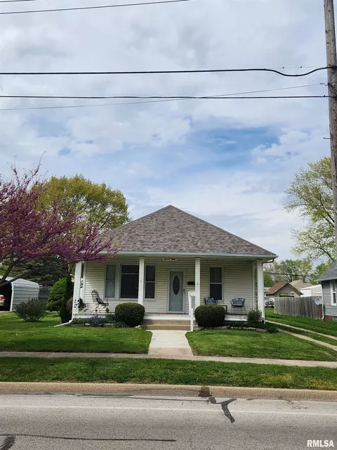 1130 E Washington St, Macomb, IL 61455