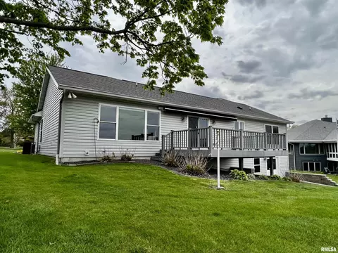 907 Oakview Dr, Macomb, IL 61455 photo 37