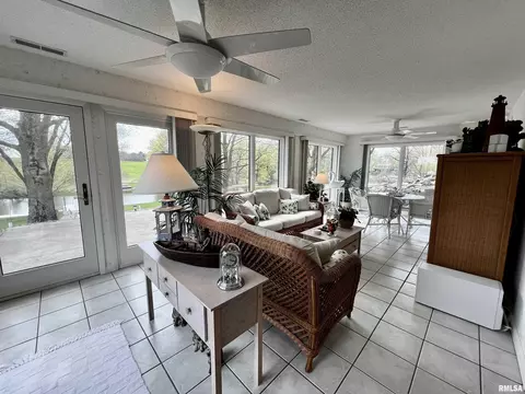 18 Bricker Cir, Avon, IL 61415 photo 32