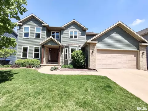 3124 Eagle Creek Dr, Bloomington, IL 61704