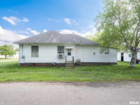 300 Nees St, Green Valley, IL 61534