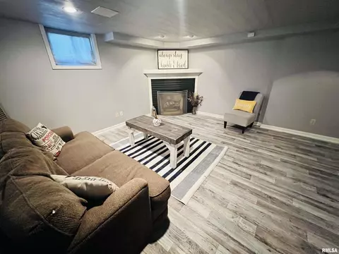 124 N Normal St, Macomb, IL 61455 photo 35